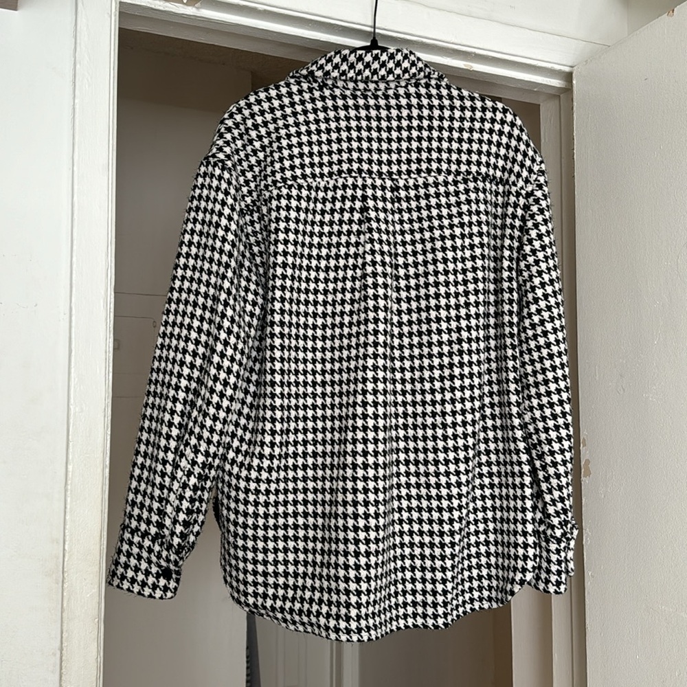 Jacket - Picture 2 of 5